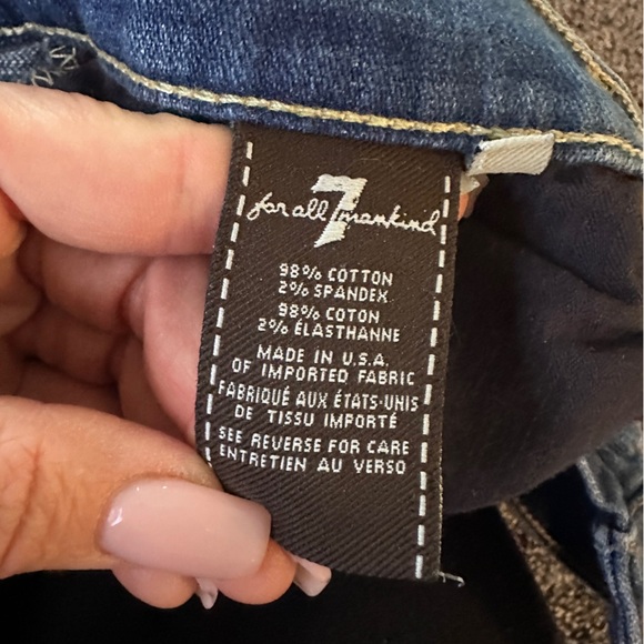 7 For All Mankind Denim Shorts Cuffed Mid Rise Blue Distressed Size 28 Summer - Picture 4 of 12